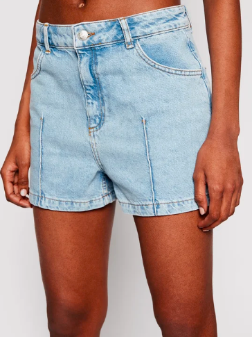 WOMAN'S NA-KD DENIM SHORTS